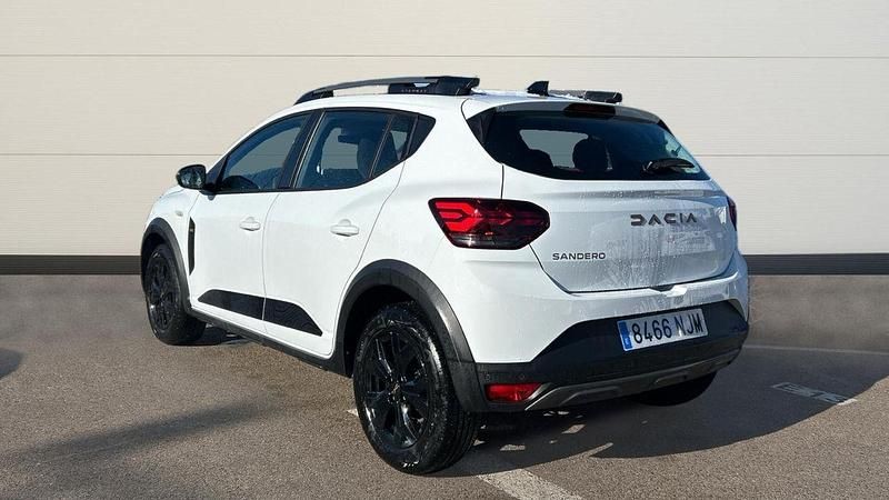 Usado Dacia Sandero Extreme 101 CV (74 kW) 2025 Blanco Berlina