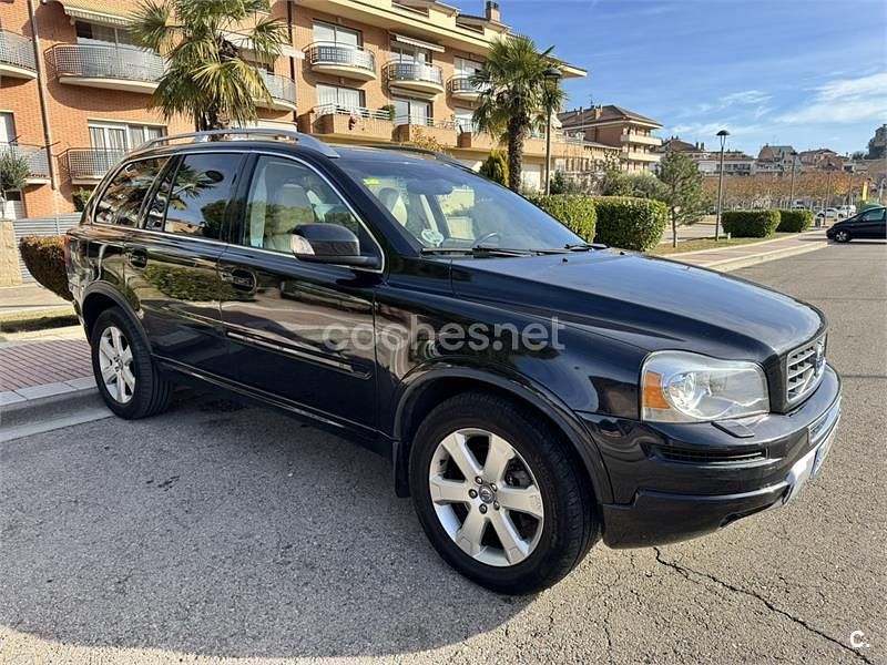 Negro Usado 2013 Volvo XC90 Momentum SUV | 11.800 € (Precio justo) - Imagen 1/4