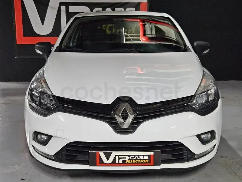 Usado Renault Clio IV Business 75 CV (55 kW) 2019 Blanco Berlina