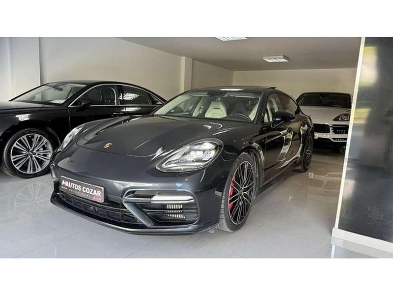 Usado Porsche Panamera Sport Turismo 549 CV (403 kW) 2019 Gris Familiar