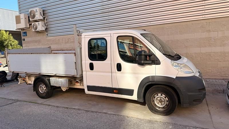 Usado Citroën Jumper 130 CV (95 kW) 2014 Blanco Monovolumen