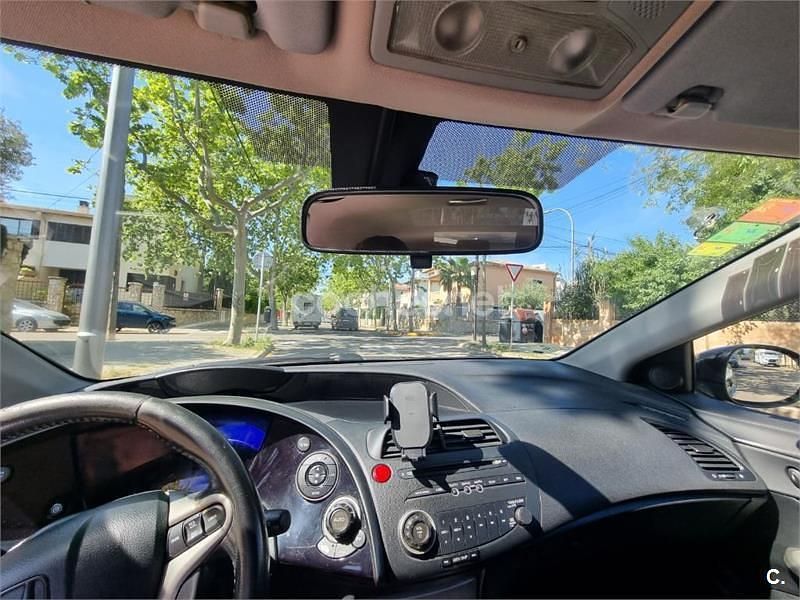 Usado Honda Civic Comfort 140 CV (102 kW) 2007 Negro Berlina