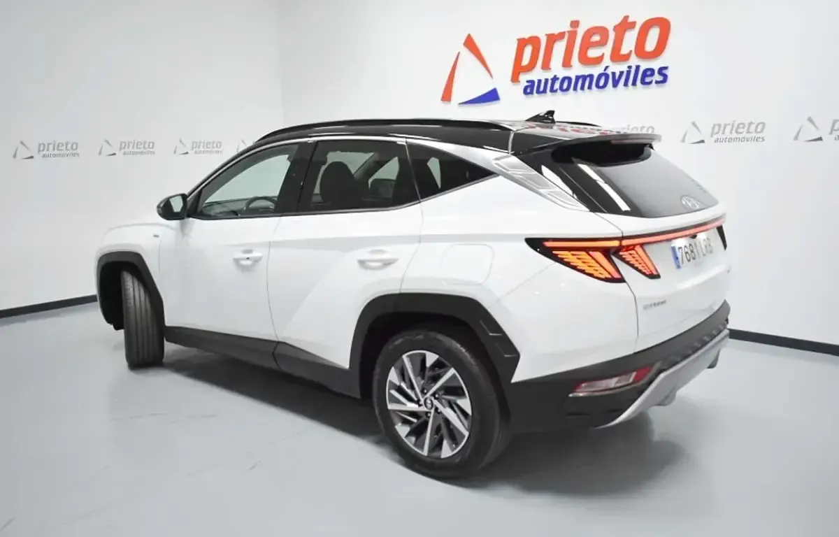 Usado Hyundai Tucson 136 CV (100 kW) 2021 Blanco SUV
