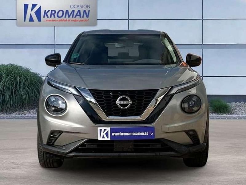 Usado Nissan Juke Acenta 114 CV (83 kW) 2025 Plateado SUV