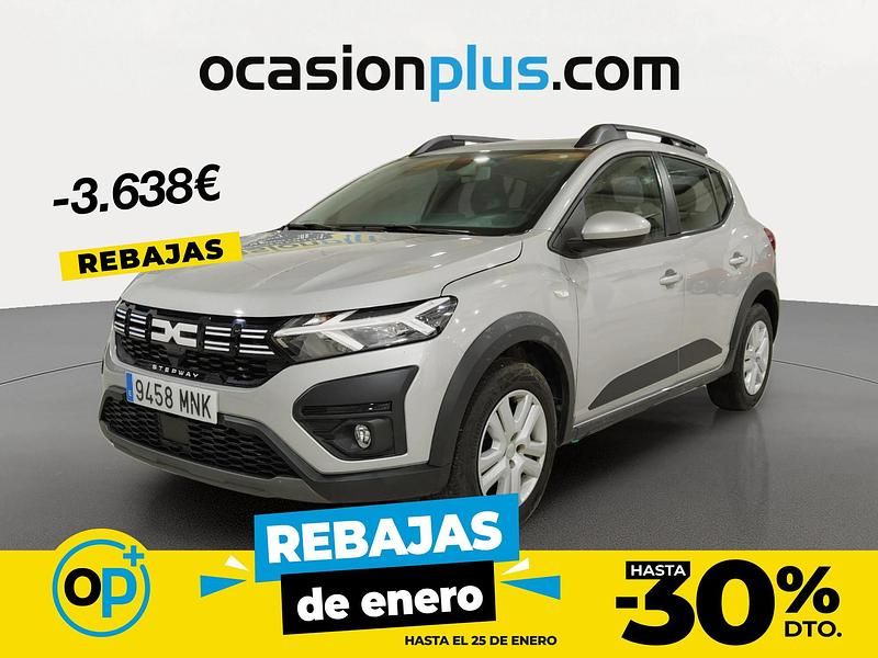 Gris Usado 2024 Dacia Sandero Expression Berlina | 15.050 € (Buen precio) - Imagen 1/4