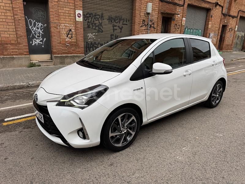 Blanco Usado 2019 Toyota Yaris Hybrid Active Berlina | 12.900 € (Buen precio) - Imagen 1/4
