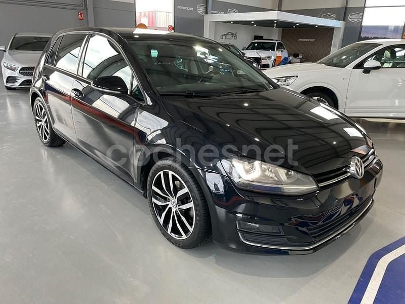 Usado VW Golf VII Advance 115 CV (84 kW) 2017 Negro Berlina