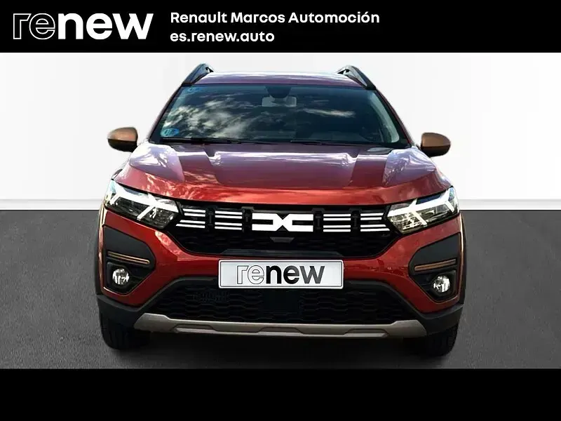 Usado Dacia Jogger Extreme 110 CV (80 kW) 2023 Marrón Monovolumen