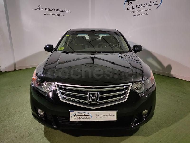 Usado Honda Accord Luxury 150 CV (110 kW) 2014 Negro Berlina