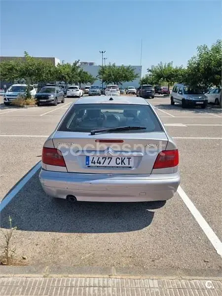 Usado Citroën Xsara Exclusive 110 CV (80 kW) 2003 Gris / plata Berlina