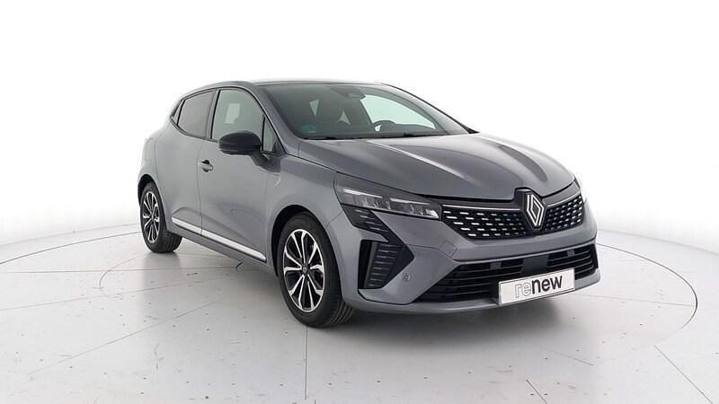 Usado Renault Clio V Techno 90 CV (66 kW) 2024 Gris Berlina