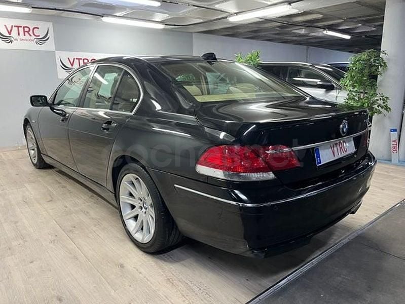 Usado BMW 730 Comfort Edition 231 CV (169 kW) 2007 Negro Berlina