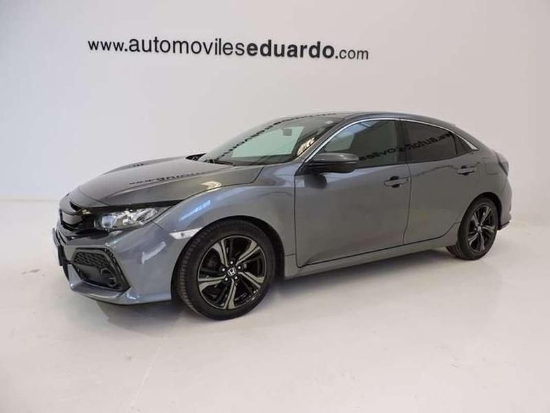 Usado Honda Civic Elegance 129 CV (94 kW) 2018 Gris Utilitario