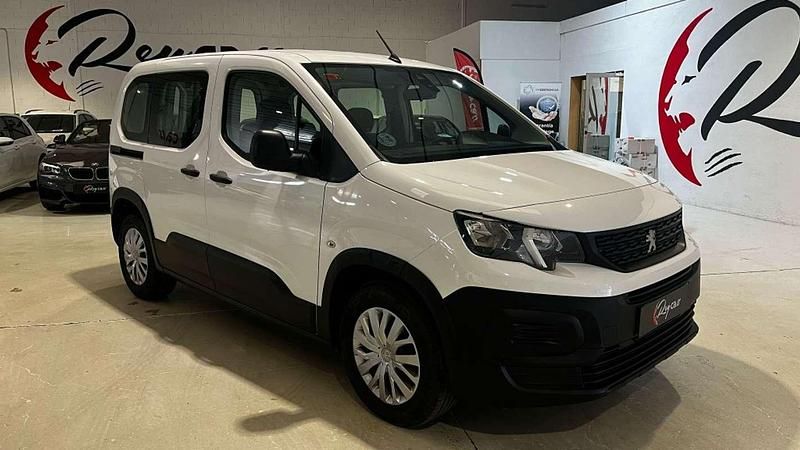 Blanco Usado 2021 Peugeot Rifter Active Monovolumen | 14.990 € (Un poco caro) - Imagen 1/4