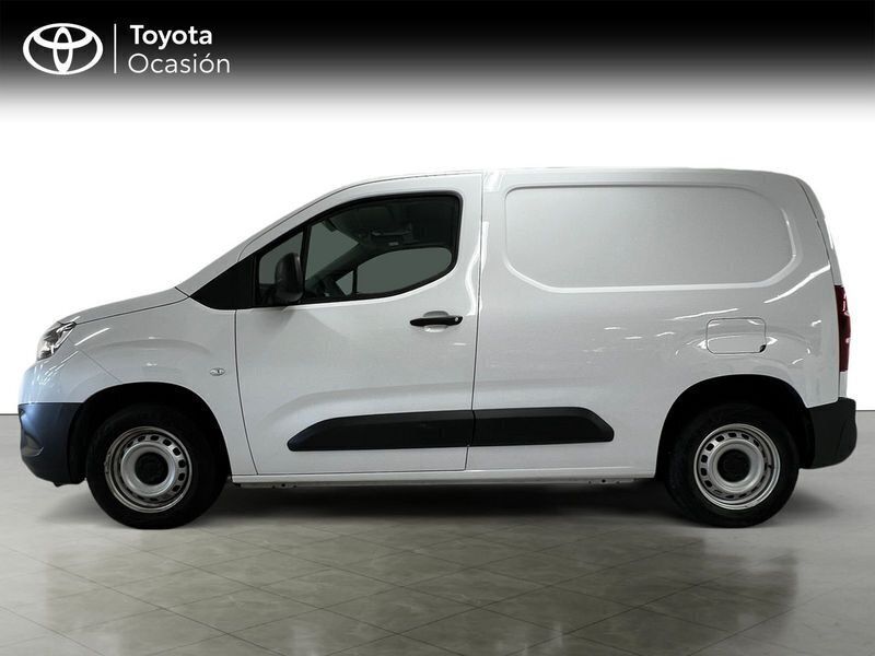 Usado Toyota Proace Verso City 100 CV (73 kW) 2024 Blanco Familiar