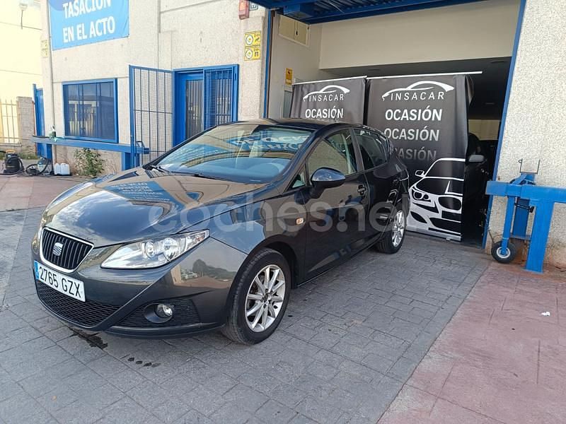 Gris / plata Usado 2011 Seat Ibiza Style Berlina | 6490 € (Precio justo) - Imagen 1/4