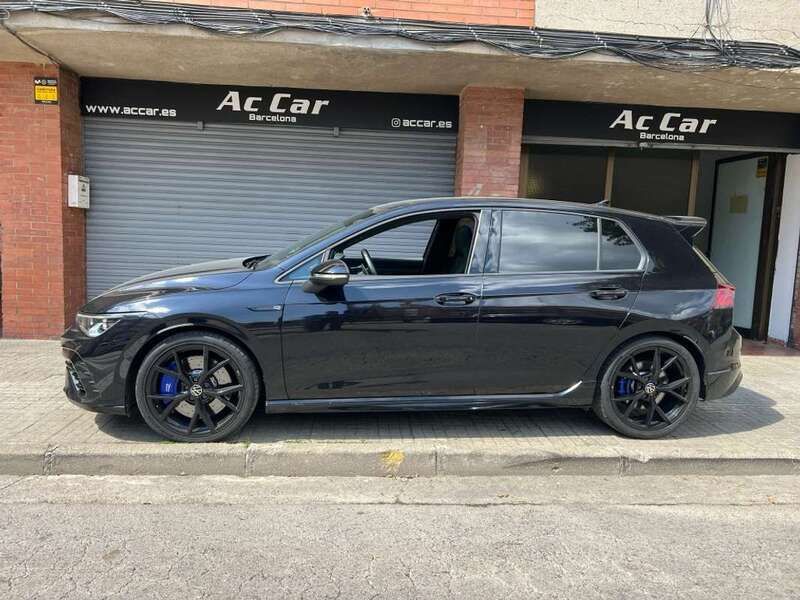 Negro Usado 2021 VW Golf VIII R Utilitario | 44.990 € (Caro) - Imagen 1/4
