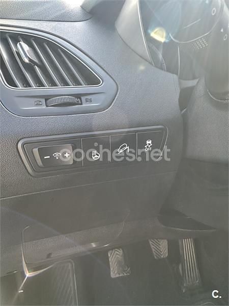 Usado Hyundai ix35 Classic 115 CV (84 kW) 2014 Gris / plata SUV