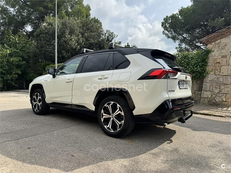 Usado Toyota RAV4 Hybrid Plus 306 CV (225 kW) 2022 Blanco SUV