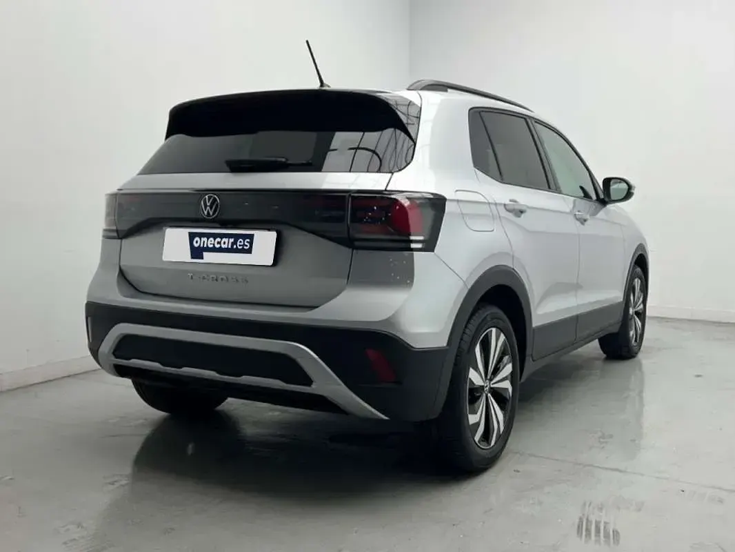 Usado VW T-Cross Life 116 CV (85 kW) 2025 Gris SUV