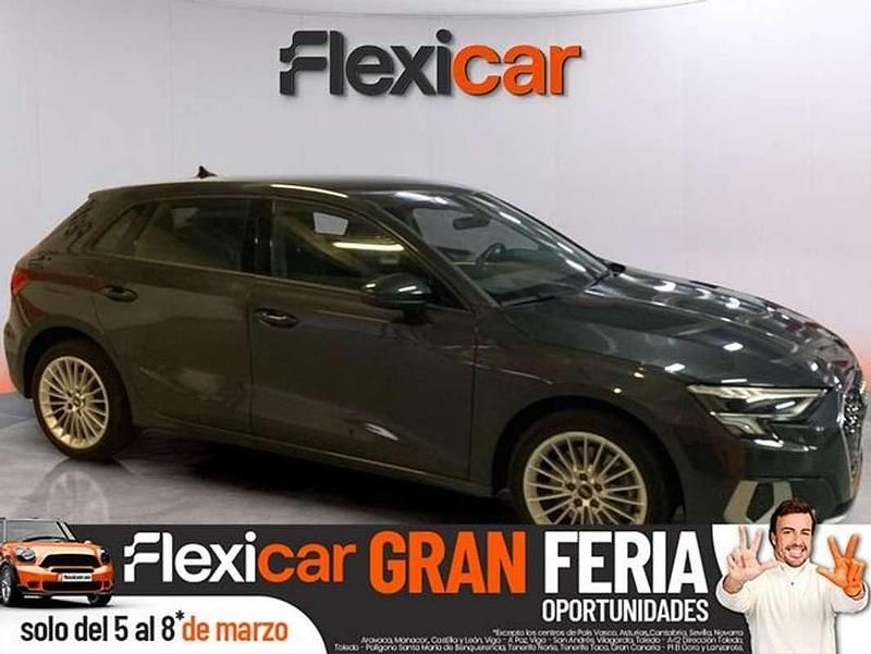 Usado Audi A3 Advanced Plus 117 CV (86 kW) 2021 Gris Berlina