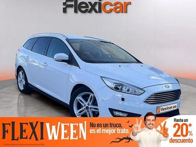 Gris Usado 2017 Ford Focus Titanium Familiar | 12.390 € (Precio justo) - Imagen 1/4