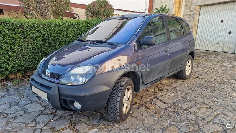 Usado Renault Scénic Expression 120 CV (88 kW) 2003 Azul Monovolumen