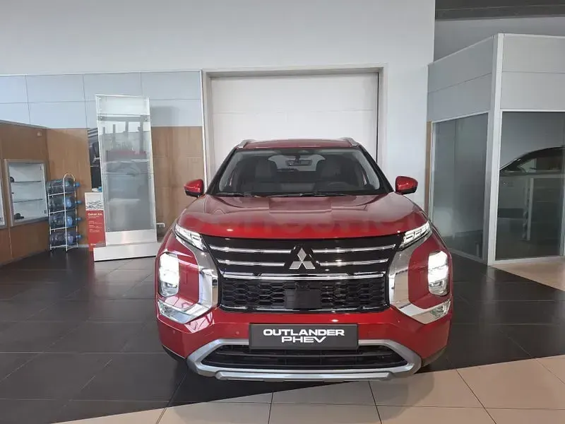 Nuevo Mitsubishi Outlander P-HEV 306 CV (225 kW) 2026 Rojo SUV