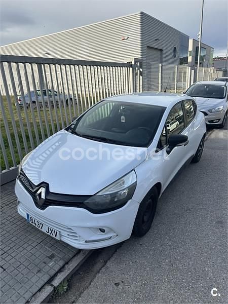 Usado Renault Clio IV LIMITED 75 CV (55 kW) 2017 Blanco Berlina