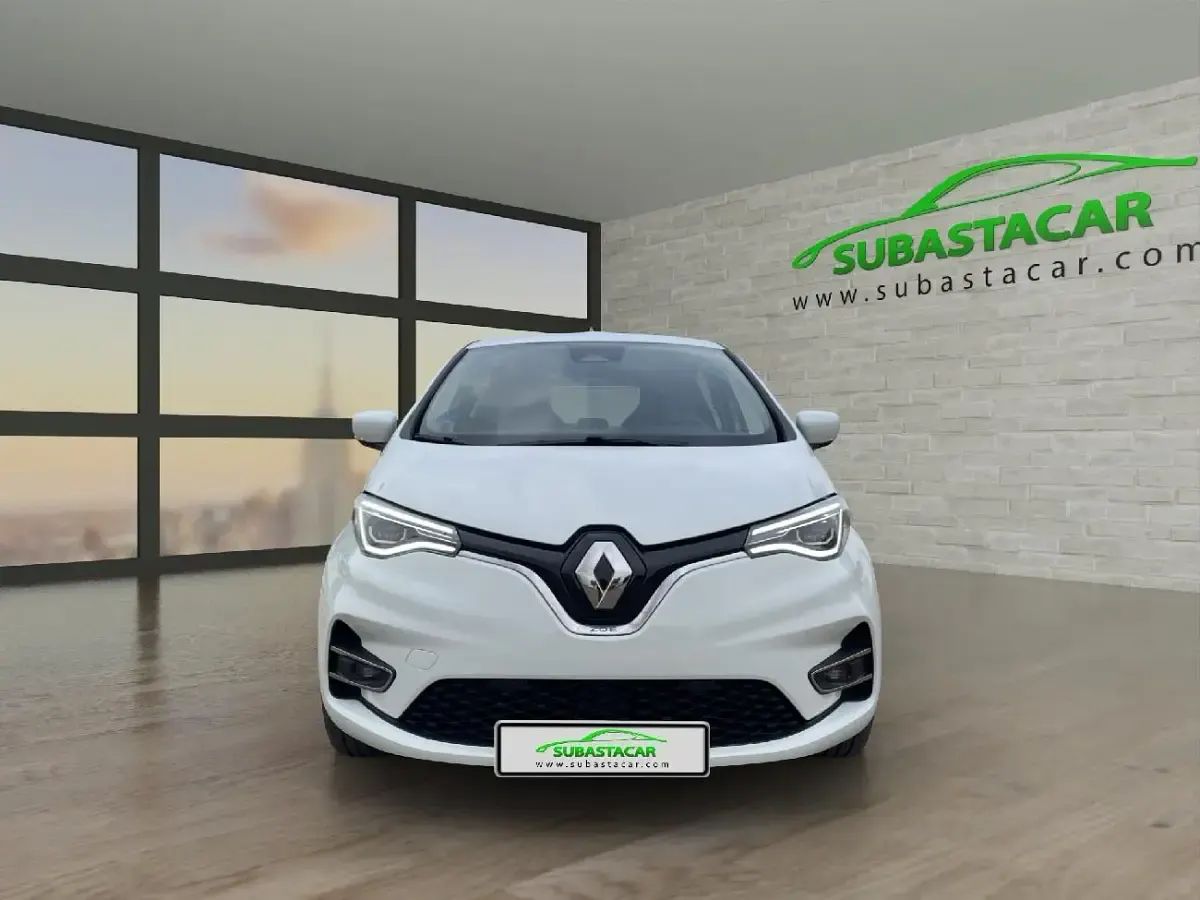 Usado Renault Zoe Intens 99 kW (135 CV) 2021 Blanco Utilitario