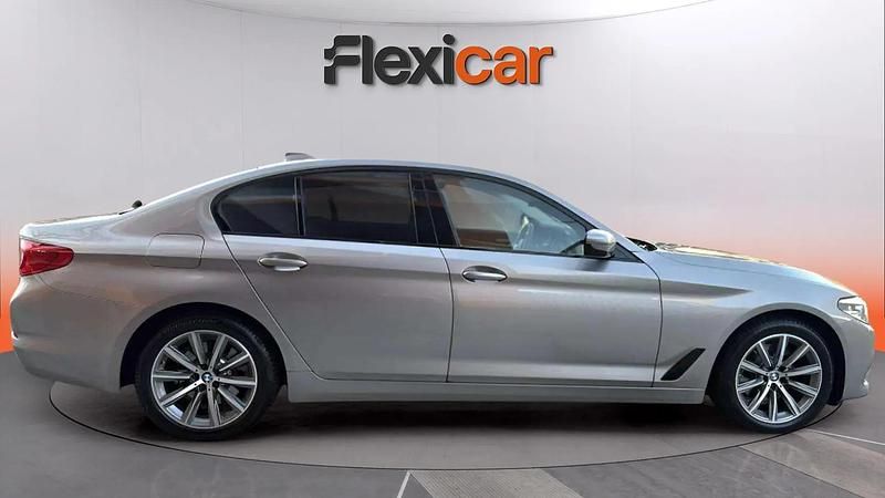 Usado BMW 520 Comfort Edition 190 CV (139 kW) 2020 Gris Berlina