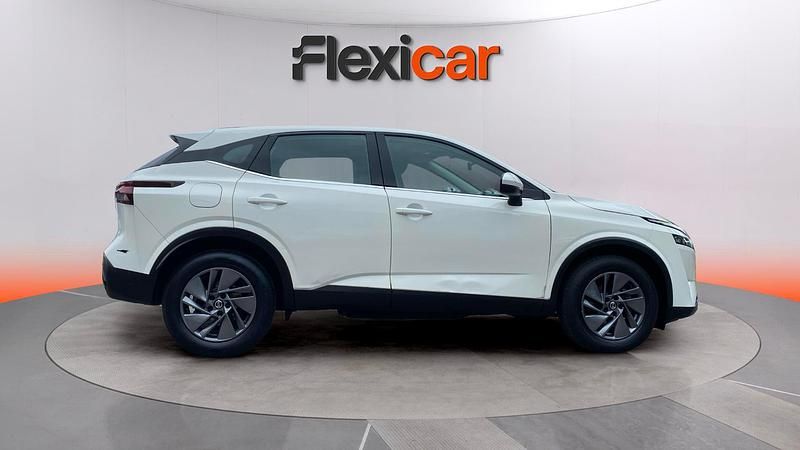 Begagnad Nissan Qashqai Acenta 158 HK (116 kW) 2022 Vit SUV
