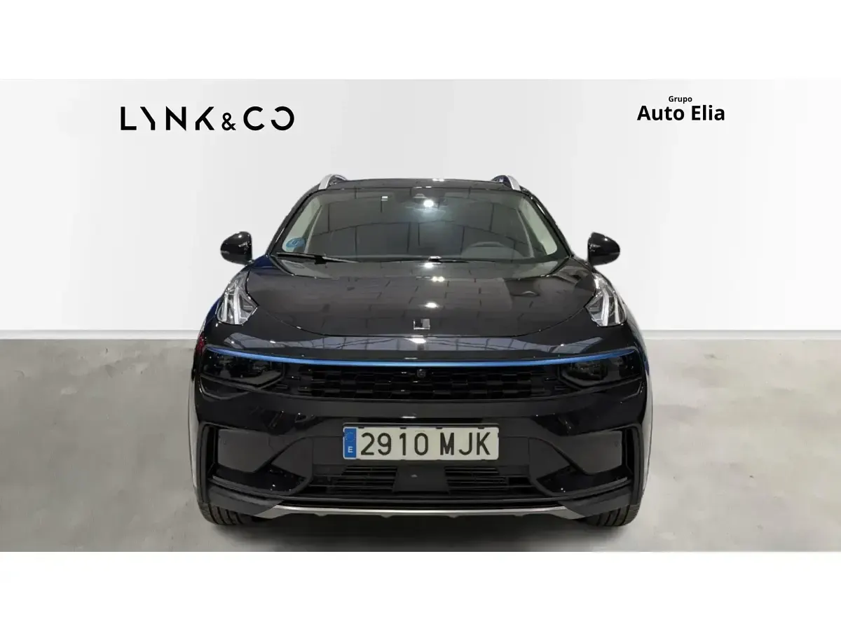 Usado Lynk & Co 01 261 CV (191 kW) 2023 Negro SUV