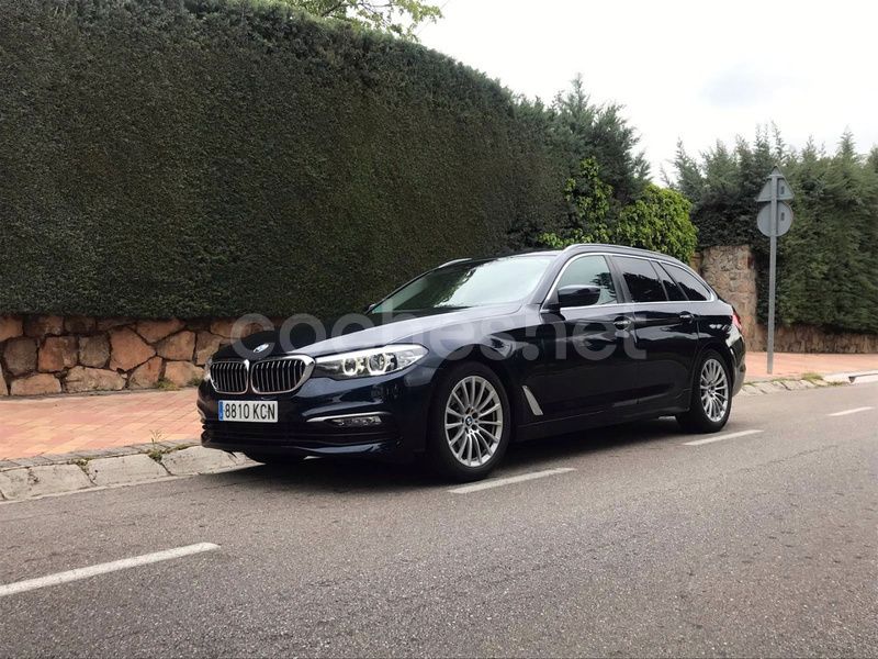 Azul Usado 2017 BMW 520 Comfort Edition Familiar | 24.500 € (Precio justo) - Imagen 1/4