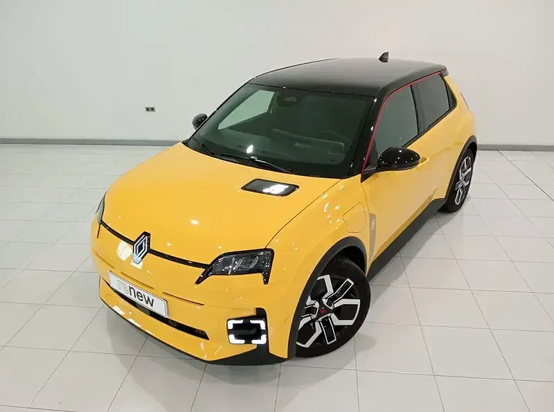 Usado Renault R5 Techno 110 kW (150 CV) 2025 Amarillo Utilitario