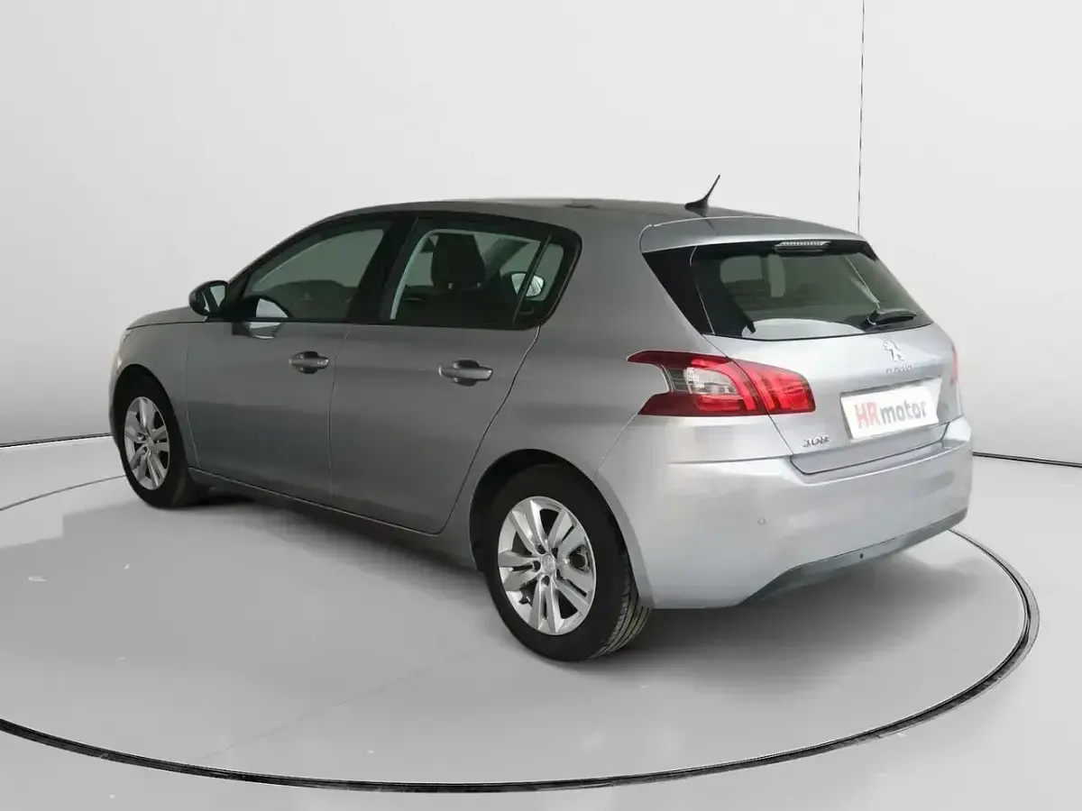 Usado Peugeot 308 Allure 110 CV (80 kW) 2020 Blanco Berlina