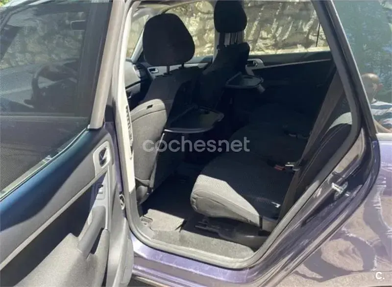 Usado Citroën C4 Picasso 112 CV (82 kW) 2012 Azul Monovolumen