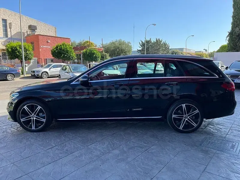 Usado Mercedes C300e 306 CV (225 kW) 2021 Negro Familiar