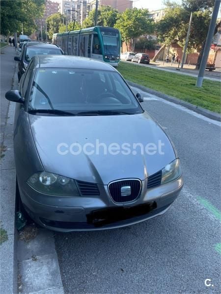 Gris / plata Usado 2006 Seat Ibiza Stylance Berlina | 1800 € (Super precio) - Imagen 1/2