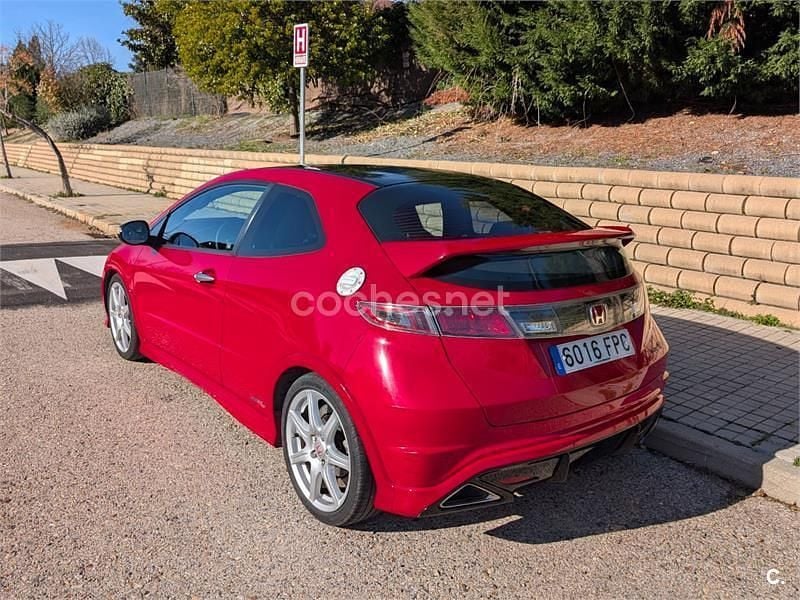 Usado Honda Civic Type R 201 CV (147 kW) 2007 Rojo Berlina