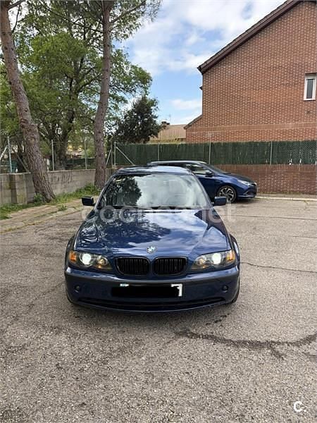Usado BMW 320 150 CV (110 kW) 2005 Azul Familiar