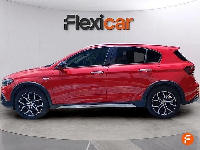 Usado Fiat Tipo 101 CV (74 kW) 2021 Rojo Berlina