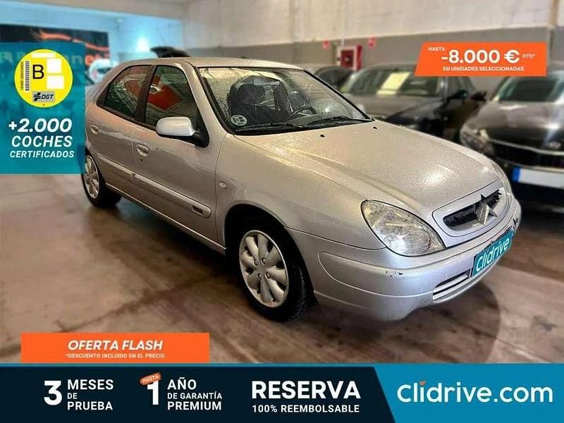Usado Citroën Xsara 110 CV (80 kW) 2001 Gris / plata Berlina
