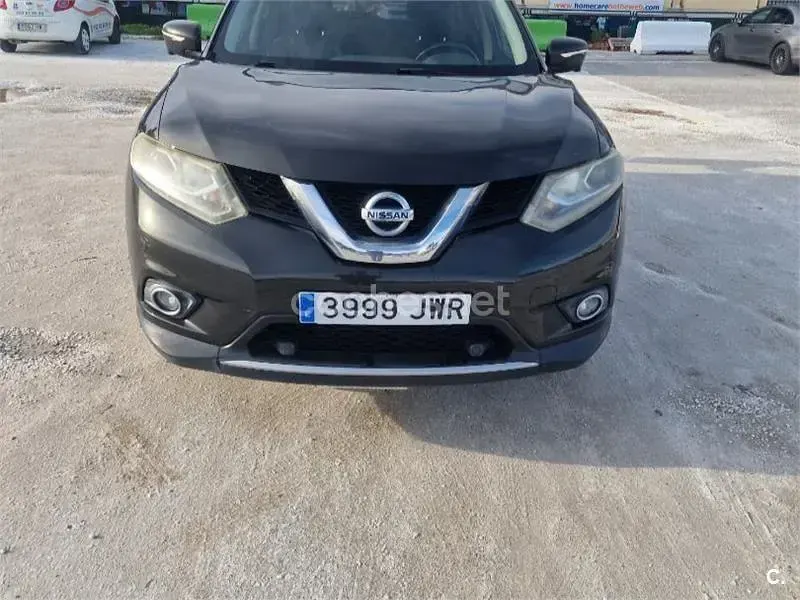 Usado Nissan X-Trail Tekna 130 CV (95 kW) 2017 Negro SUV