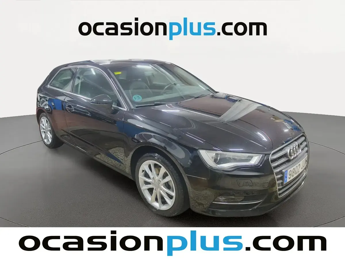 Usado Audi A3 Advanced Plus 125 CV (91 kW) 2015 Negro Utilitario