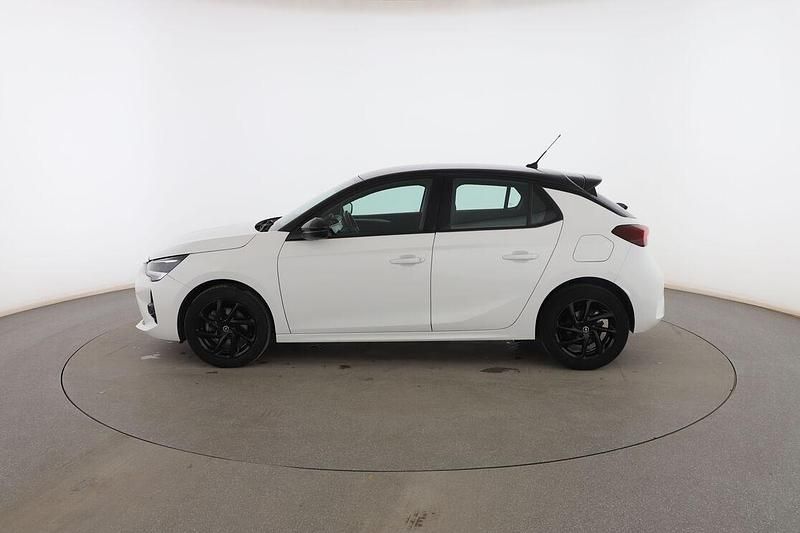 Usado Opel Corsa GS Line 102 CV (75 kW) 2021 Blanco Utilitario