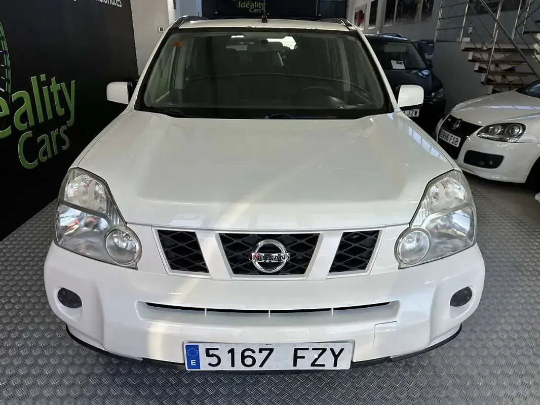 Usado Nissan X-Trail 150 CV (110 kW) 2008 Blanco SUV