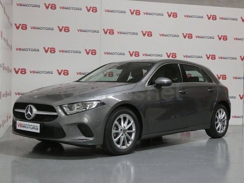 Gris / plata Usado 2019 Mercedes A200 Berlina | 23.490 € (Buen precio) - Imagen 1/4