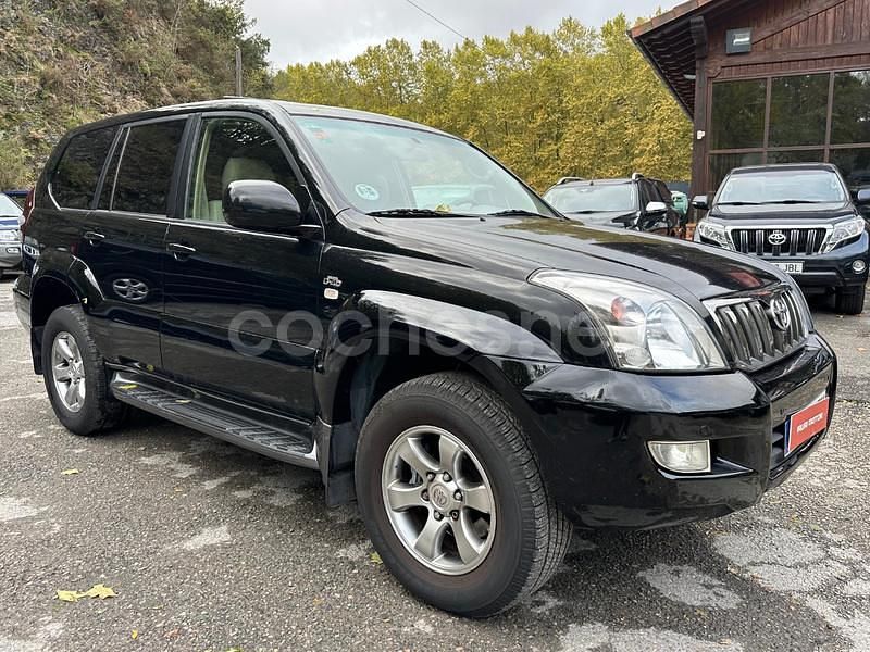 Usado Toyota Land Cruiser 173 CV (127 kW) 2008 Negro SUV