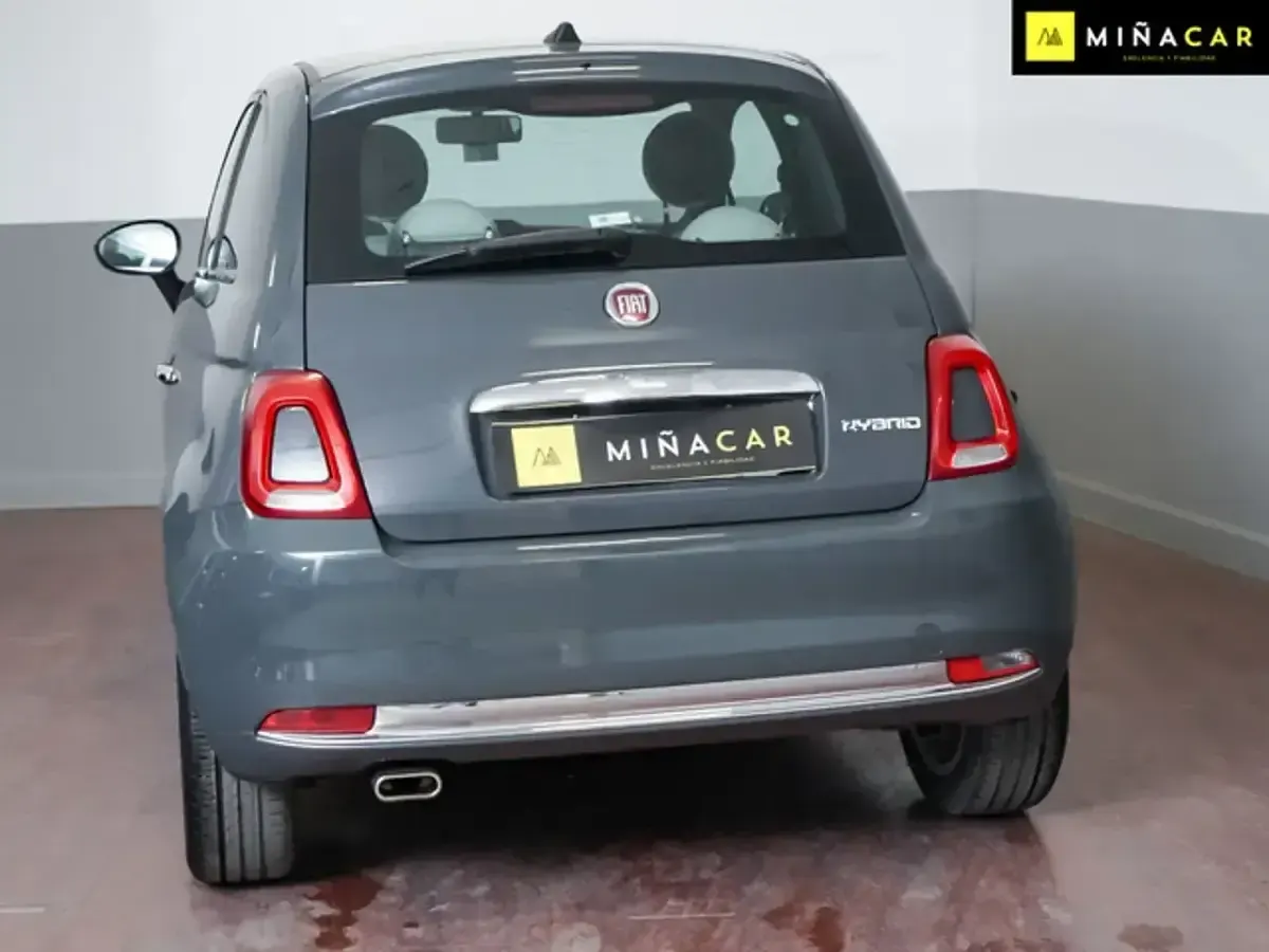 Usado Fiat 500 Dolcevita 70 CV (51 kW) 2022 Azul Utilitario